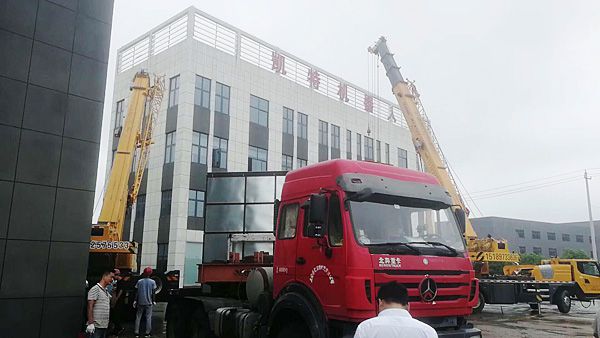BSport体育官网机器人再次引进新设备，助力企业快速发展