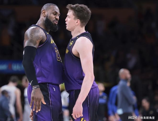 克内克特季后赛低迷遭下放 交易价值归零引担忧