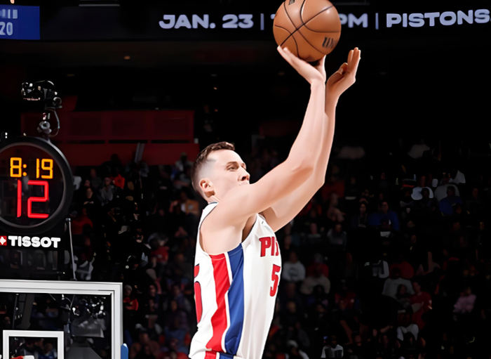 活塞三月战绩波动暴露外线短板，季后赛前景堪