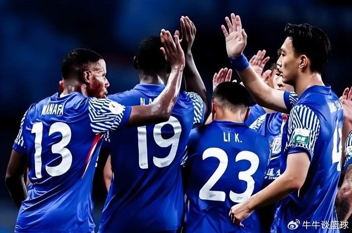 申花备战第四轮盖伊复出吴曦盼助队登顶